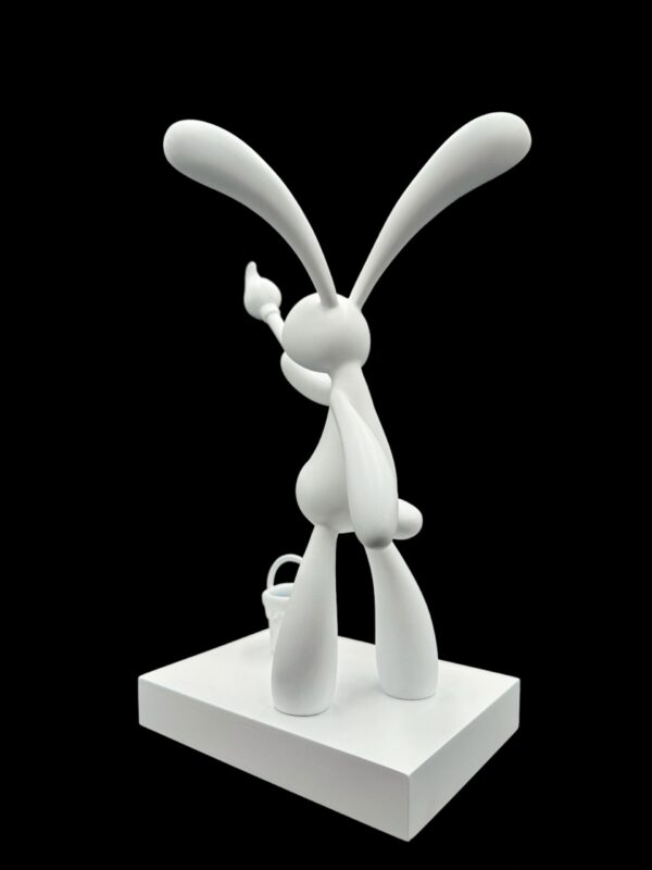 No Bunny. Bending the lines. - Image 3