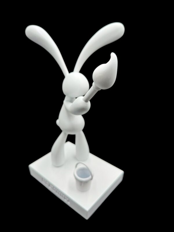 No Bunny. Bending the lines. - Image 2